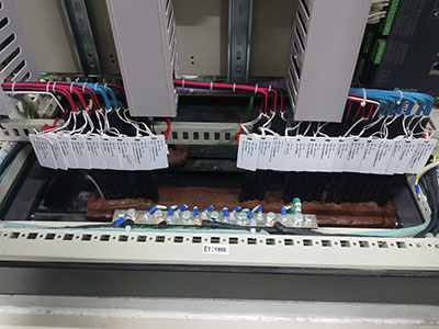 福建和特發電項目柜內掛牌、封堵閃光點